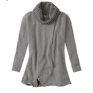 CAbi Fergie Turtleneck Split Sweater #3167 XXS